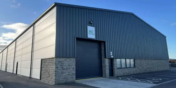 AC Self Store Building